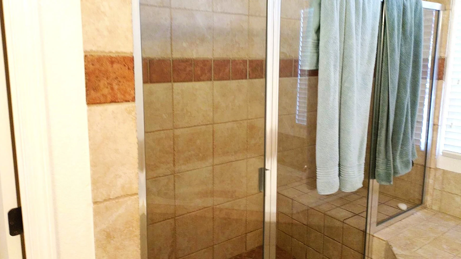 Dialon Bath Before / After