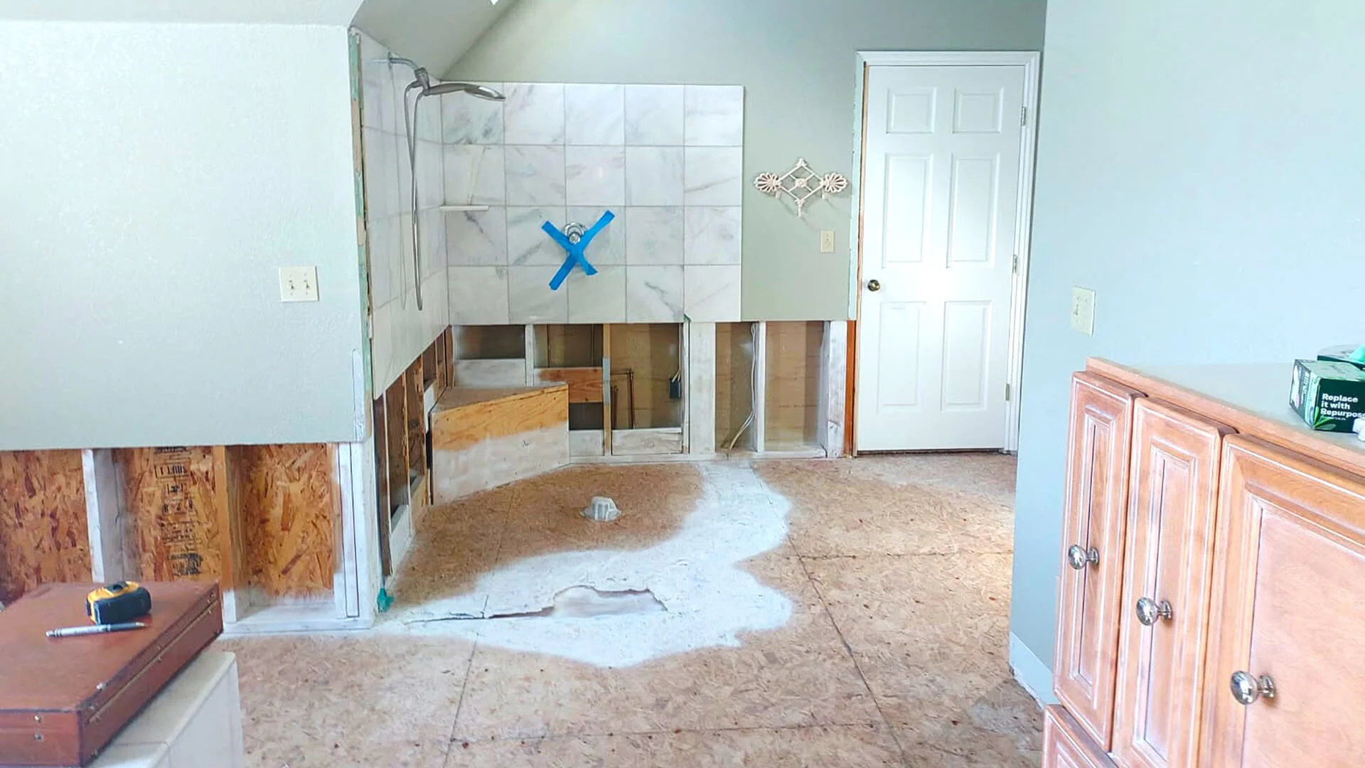 Hooper Bath Before / After